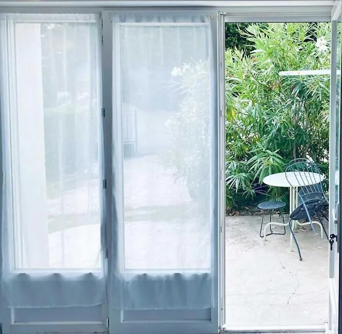 Apartment La Cabine Marseille France